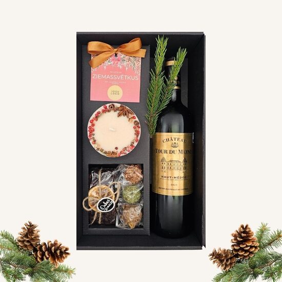 Ziemassvētku dāvanu komplekts "Vakarā"